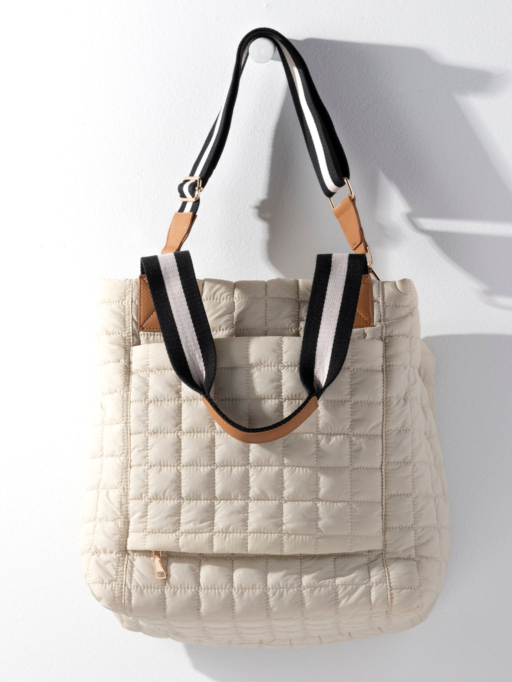 Ezra Travel Tote