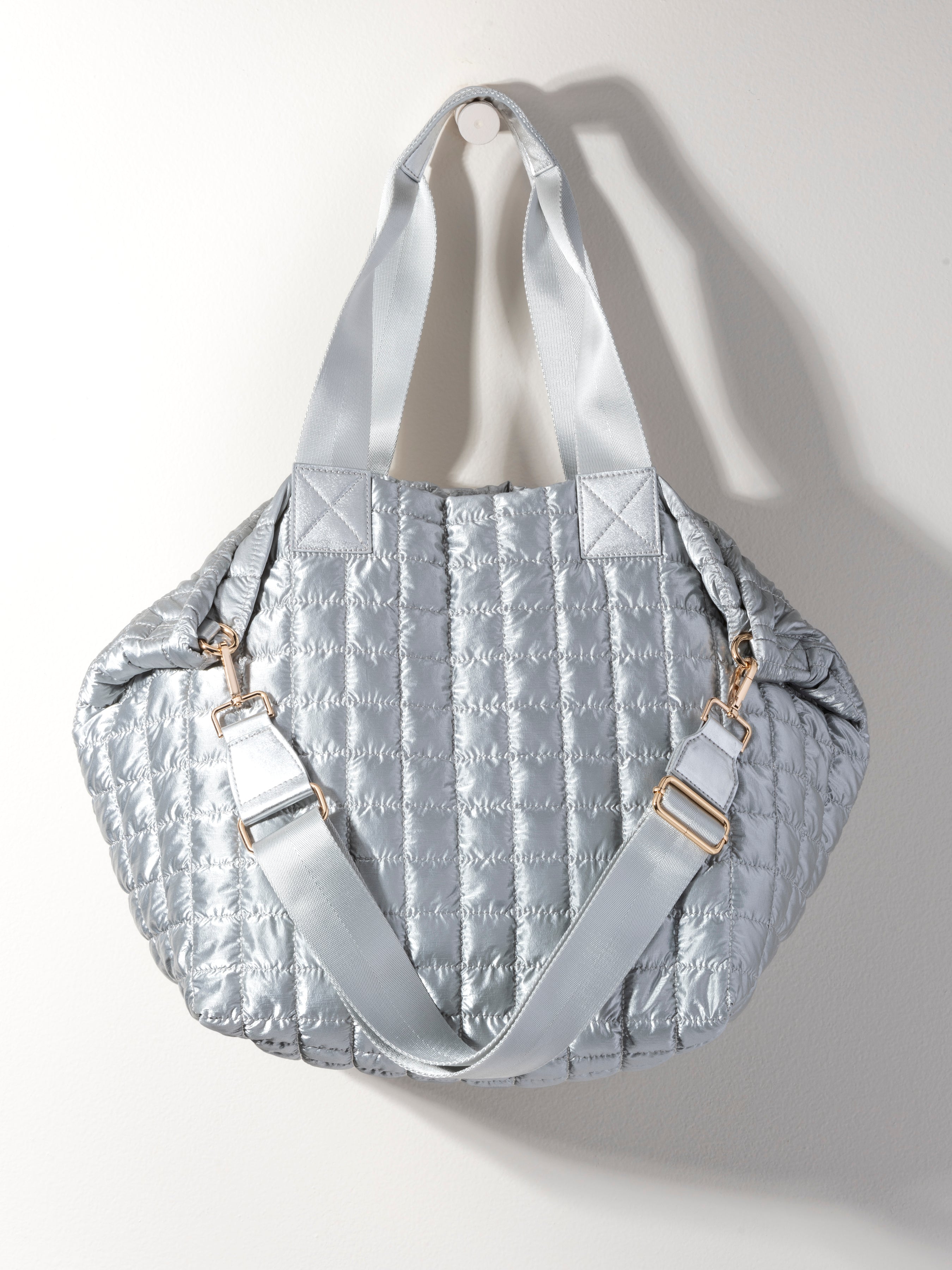 Logan Travel Tote