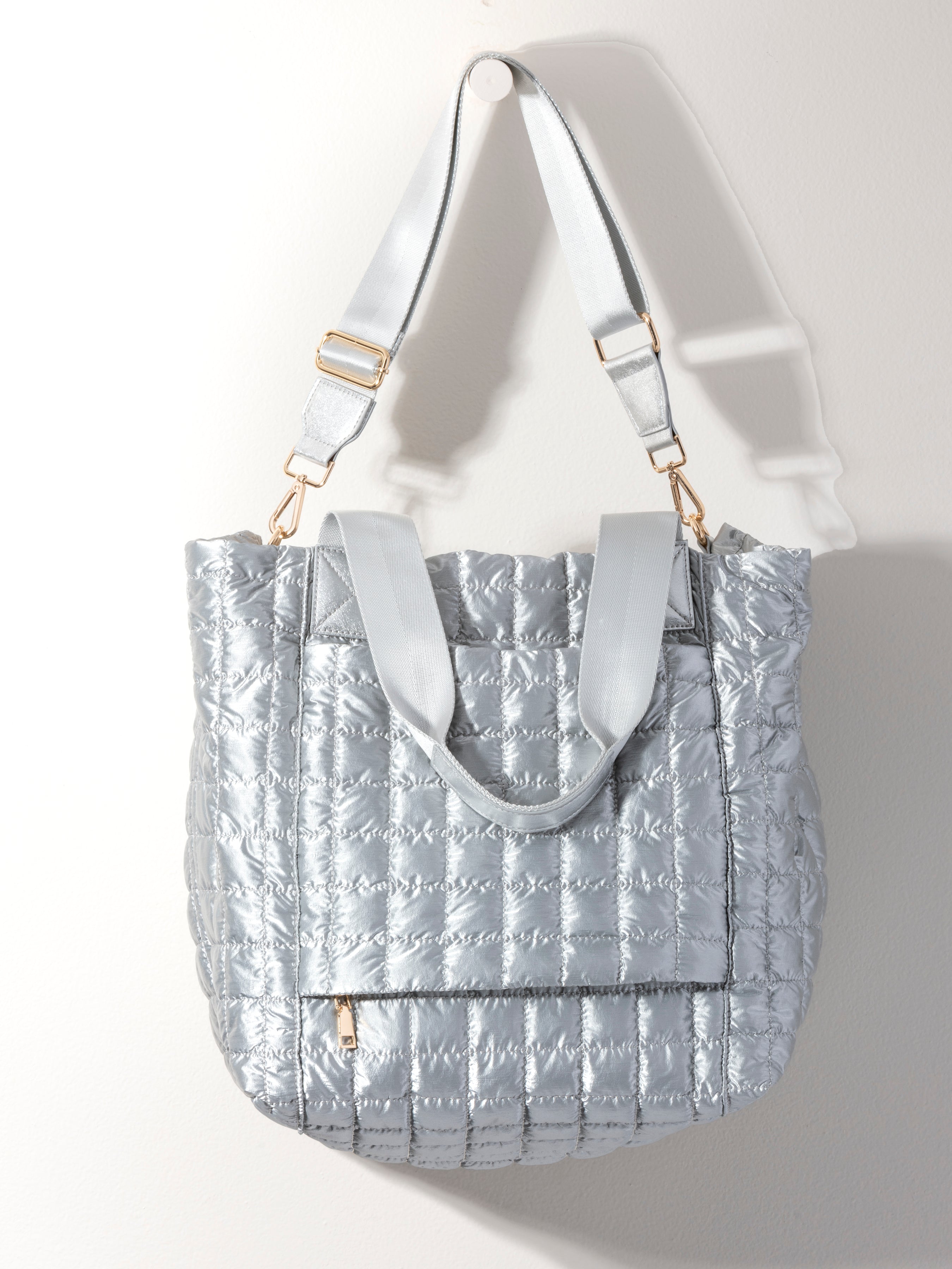 Logan Travel Tote