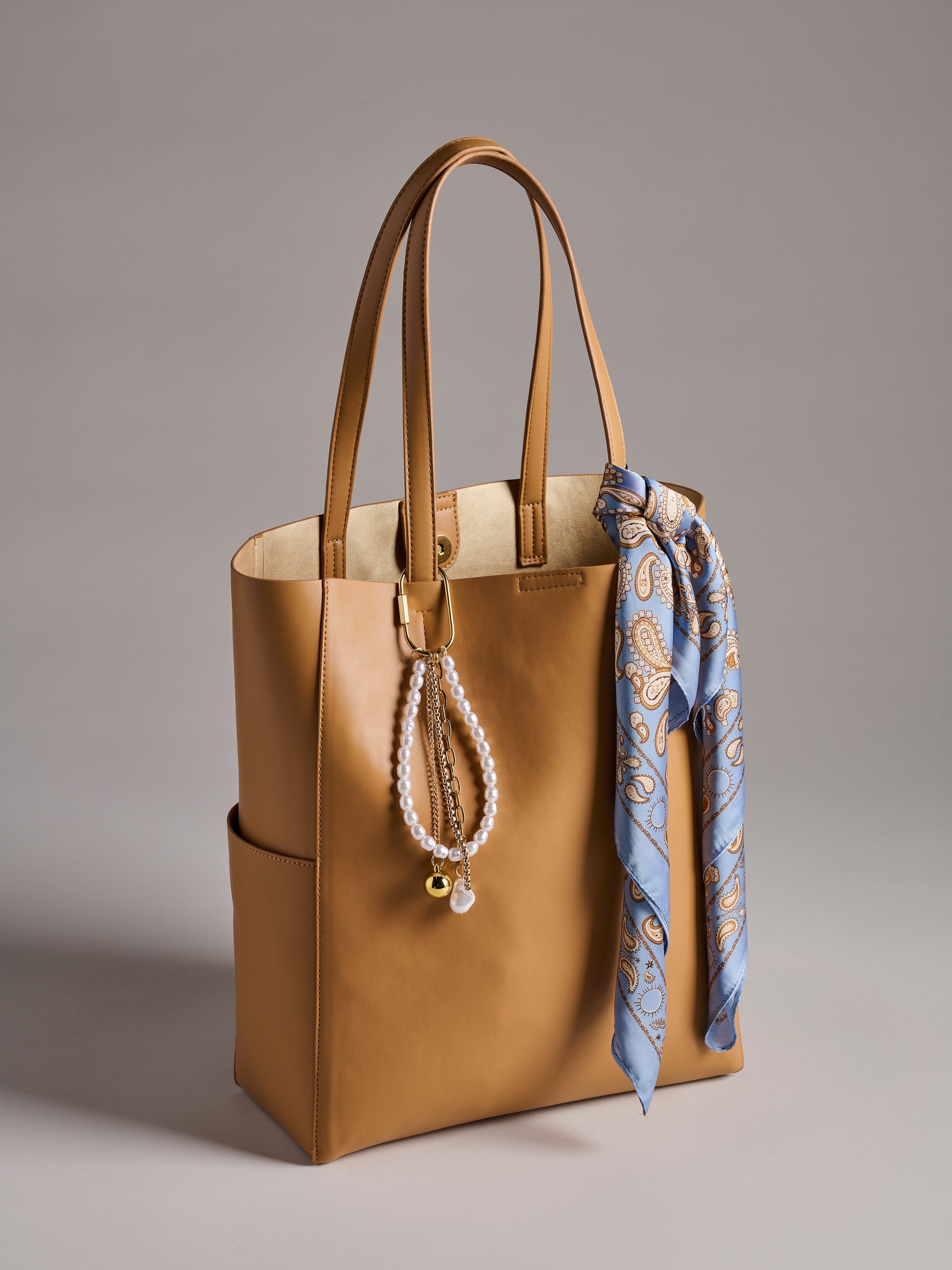 Lauren Tote