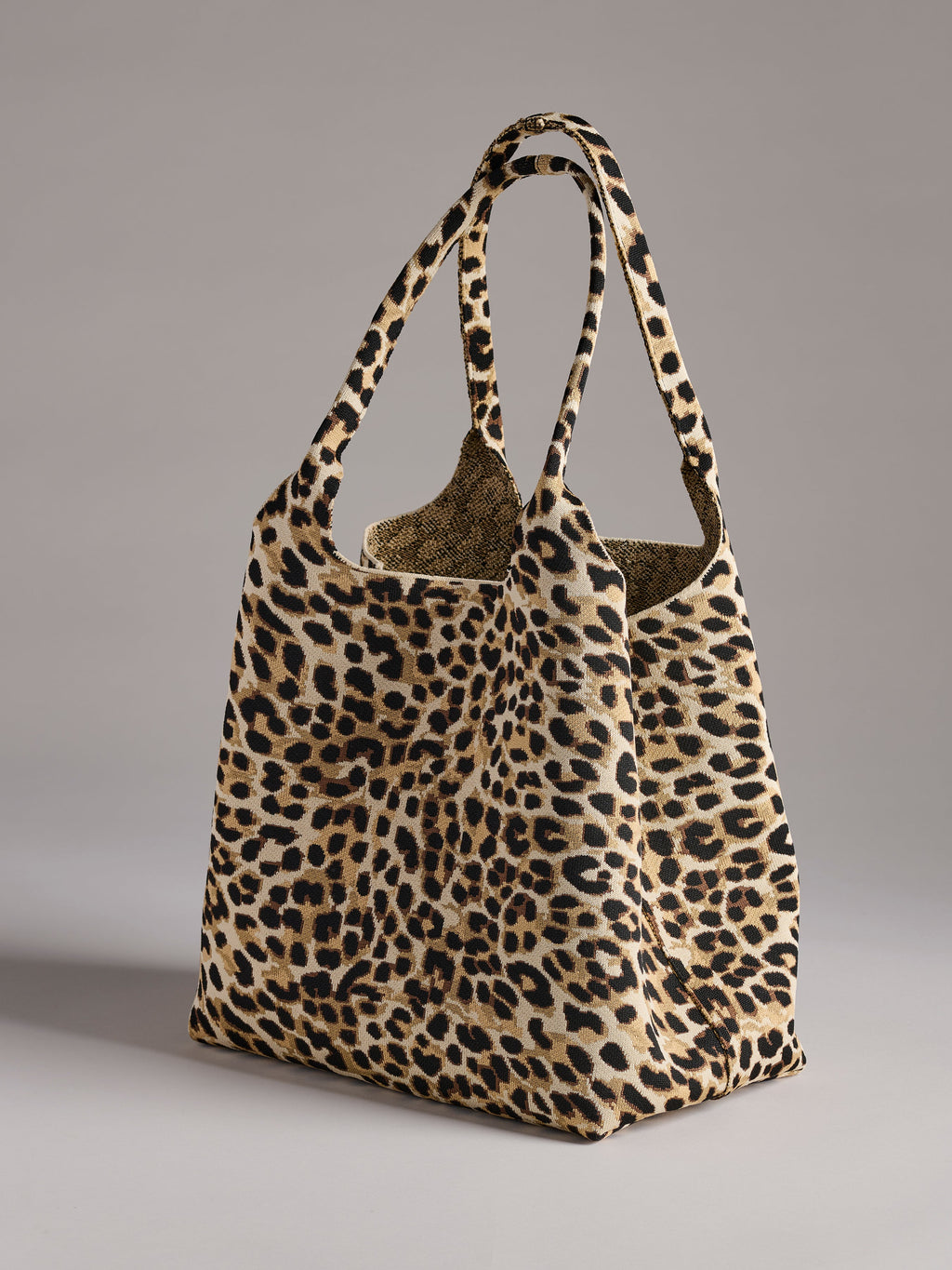 Robbie Tote