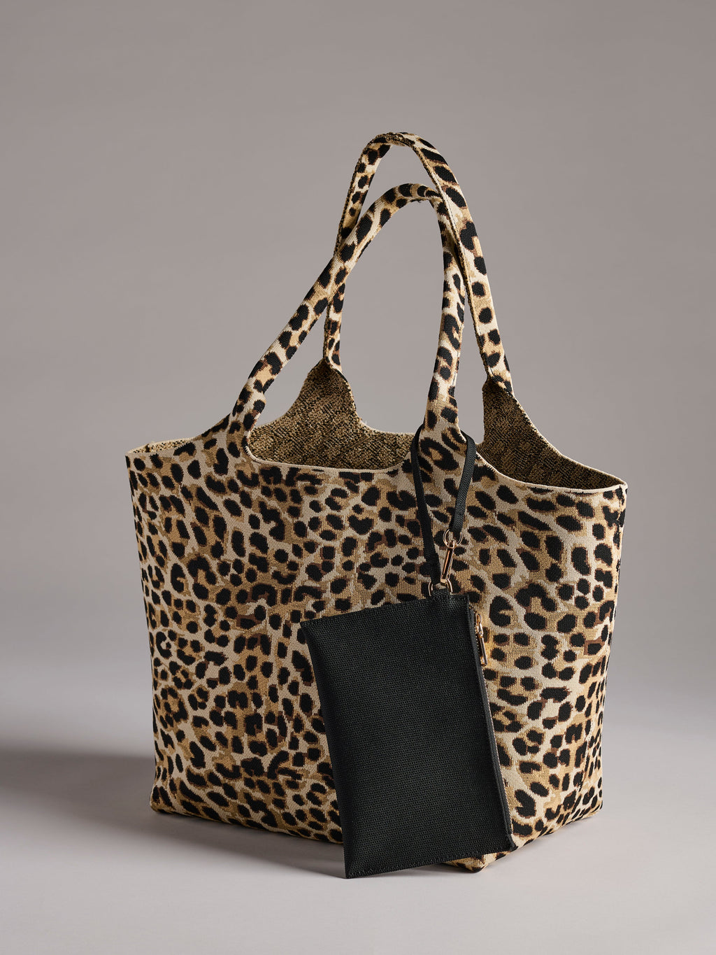 Robbie Tote